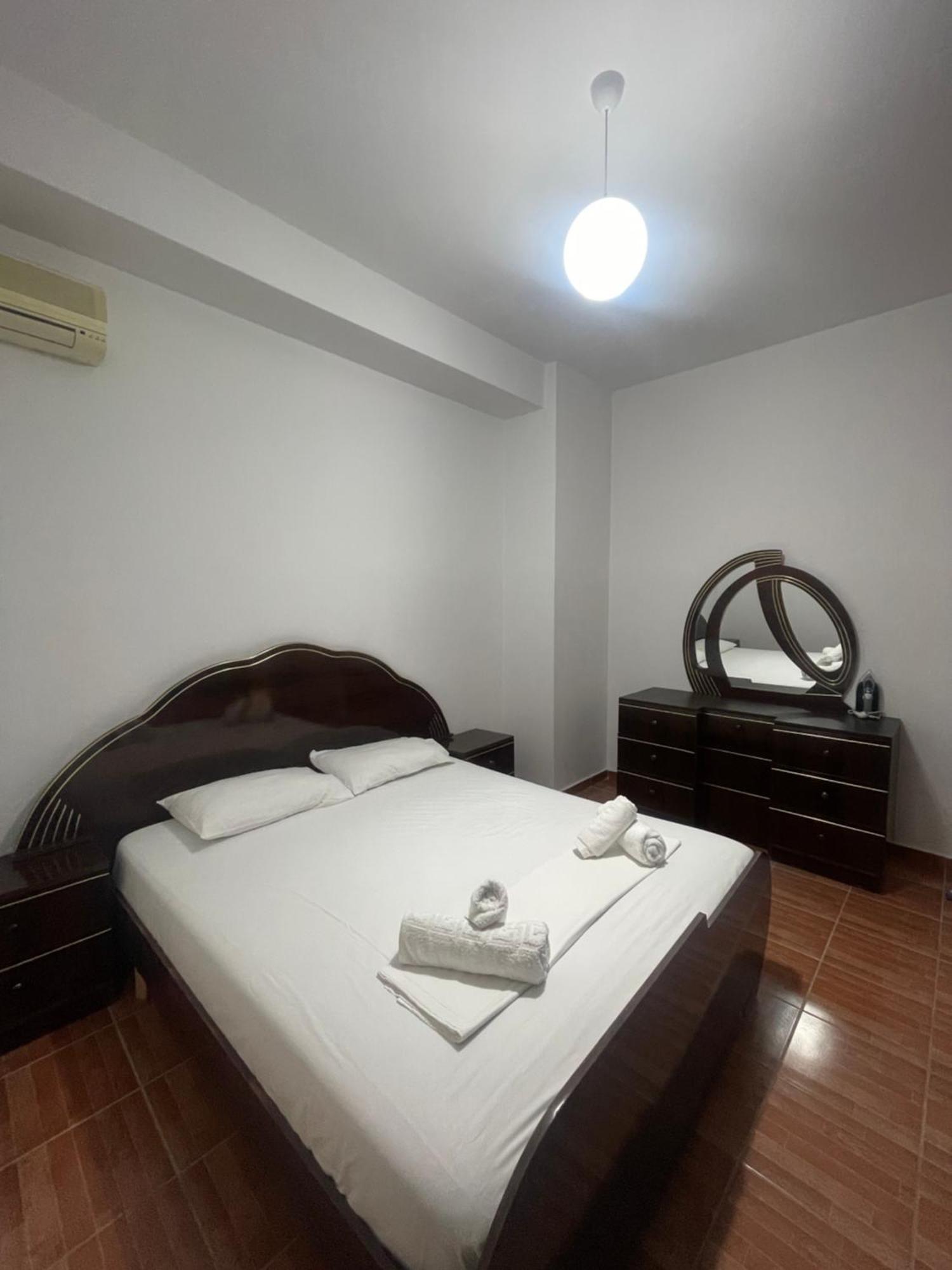 Apartamento Vista Mozzafiato Sarandë Exterior foto